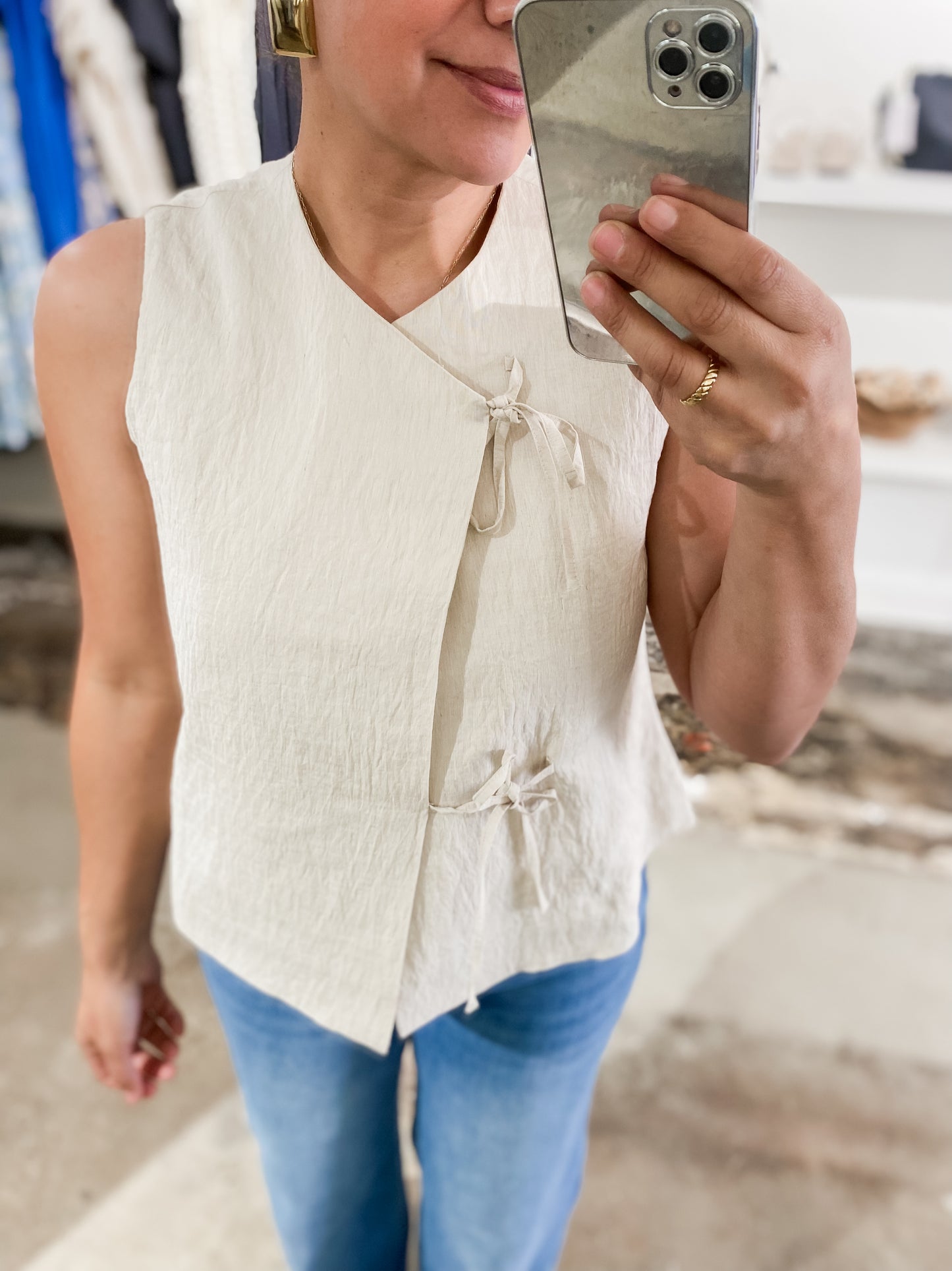 TIe Vest