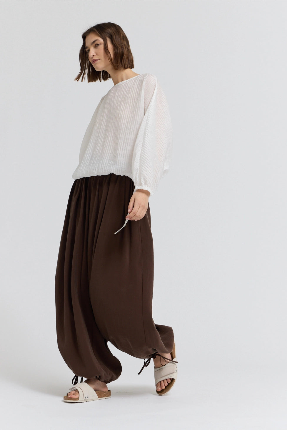 Pleated Balloon Pant