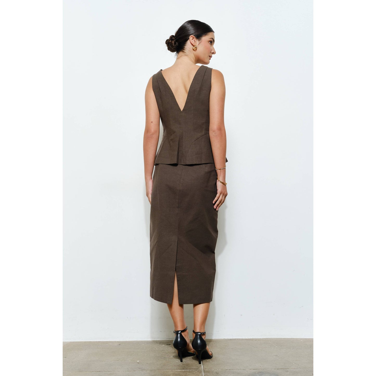 High-Waisted Back Slit Midi Skirt