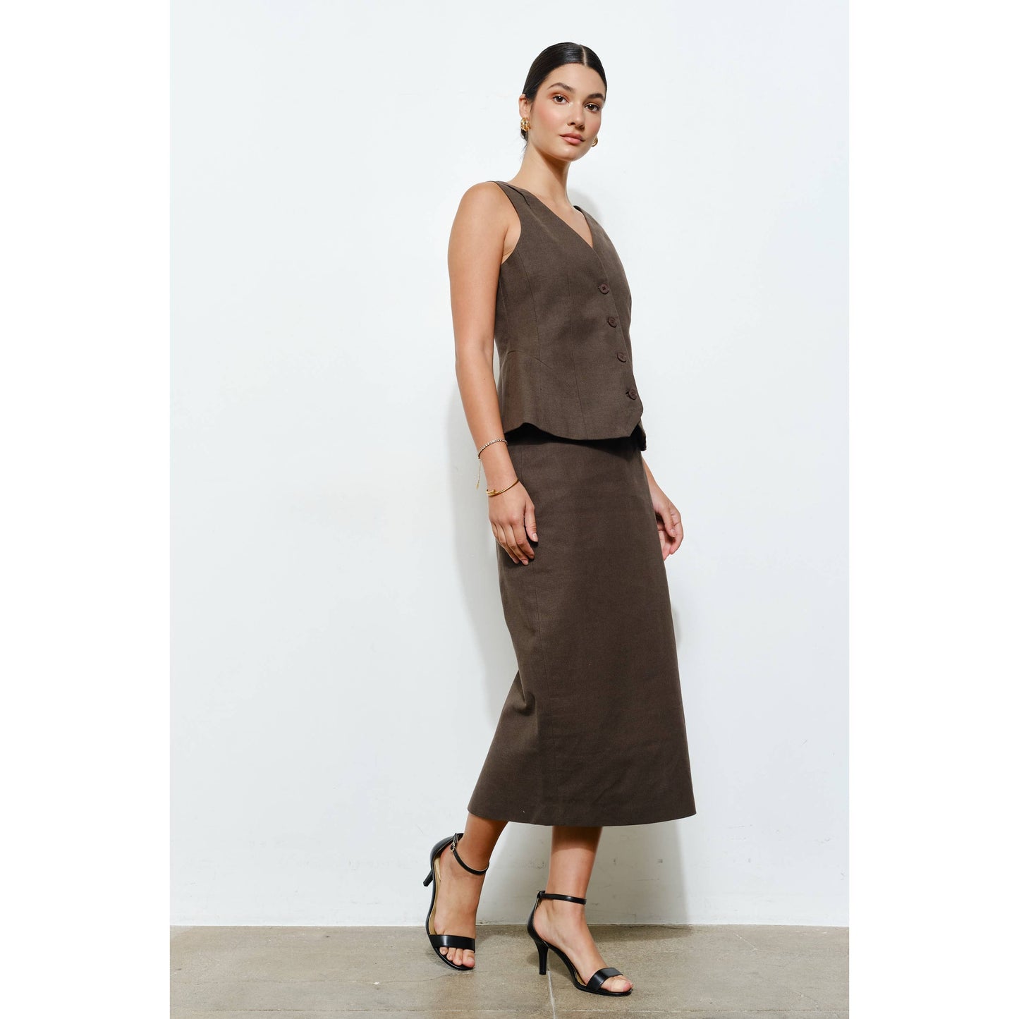 High-Waisted Back Slit Midi Skirt