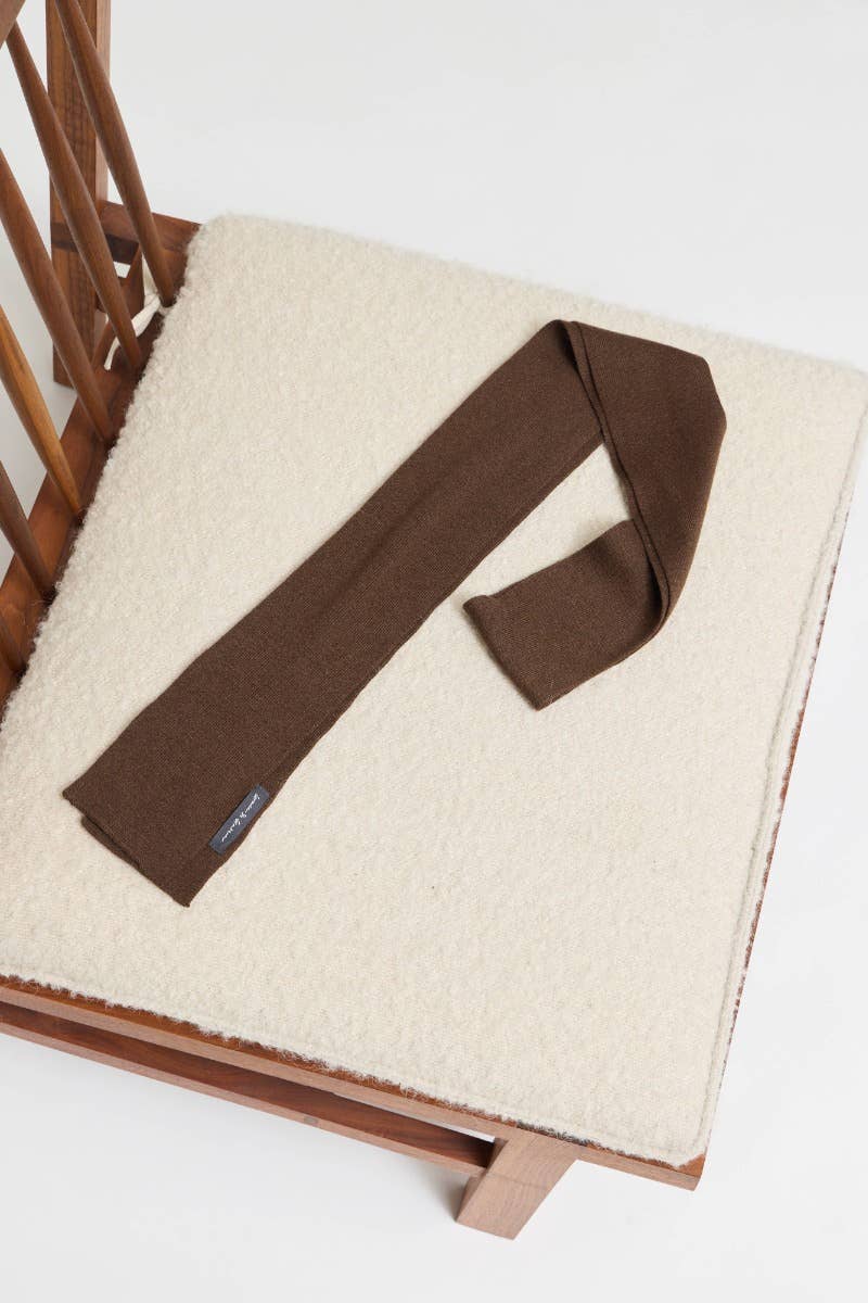 THIN SCARVES