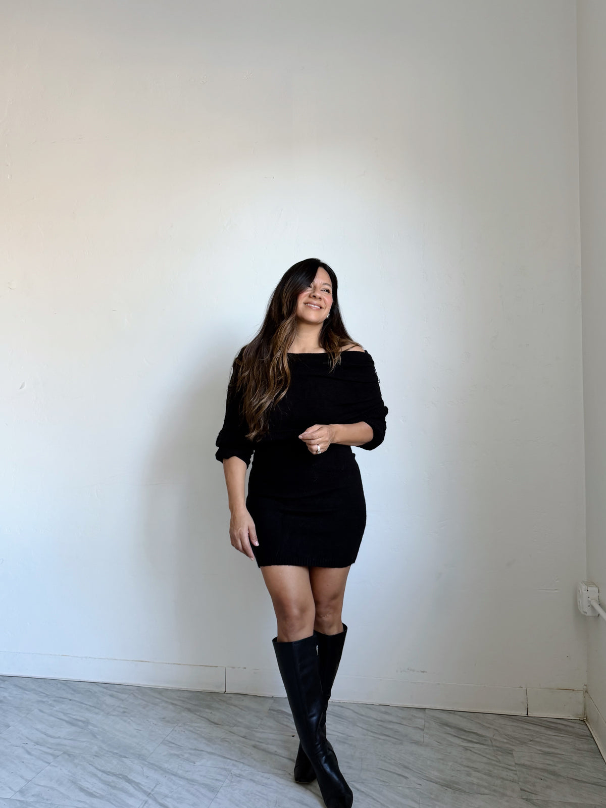OFF THE SHOULDER MINI DRESS