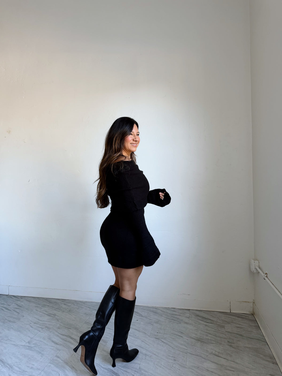 OFF THE SHOULDER MINI DRESS