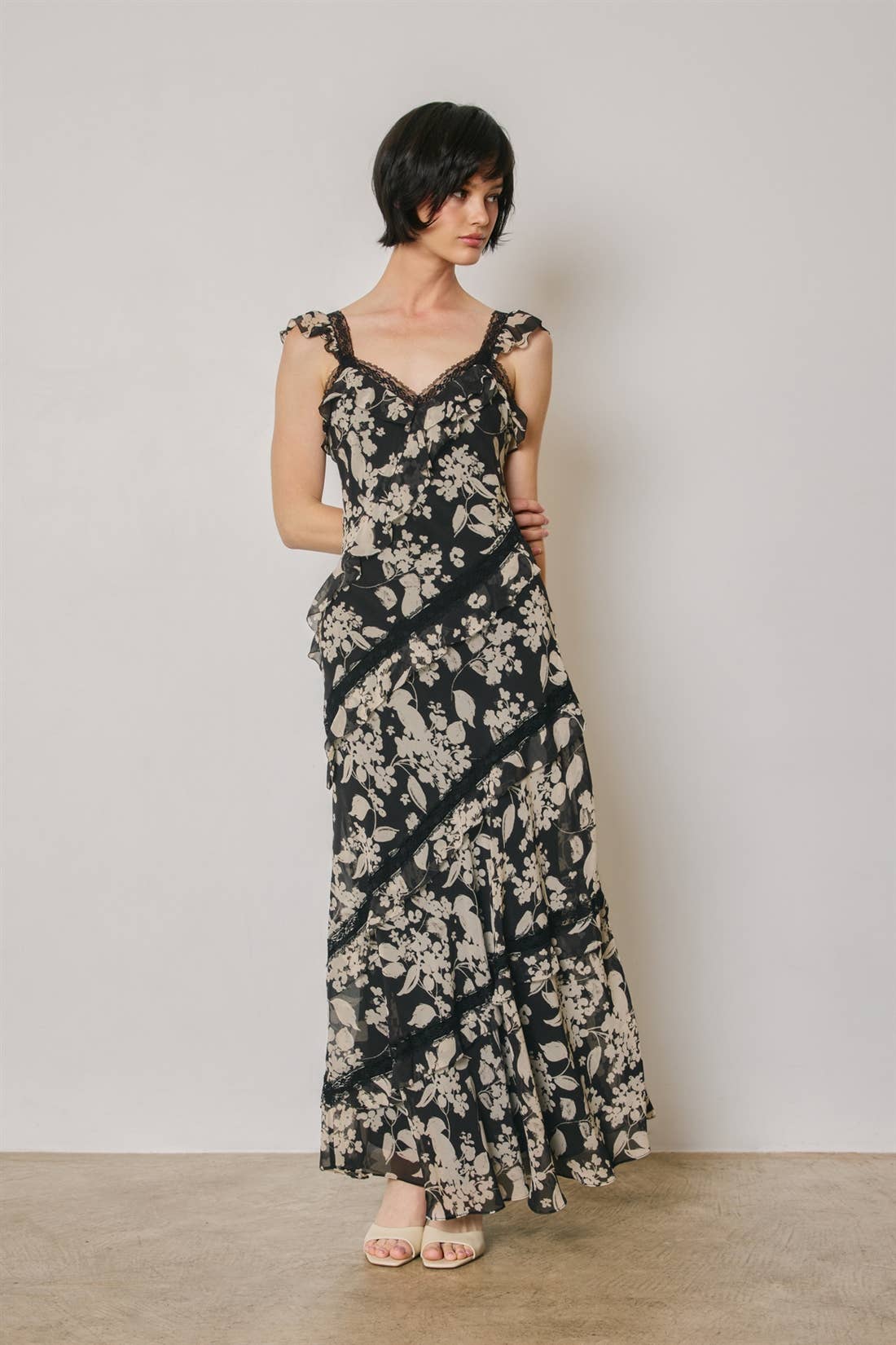 ELKA DRESS