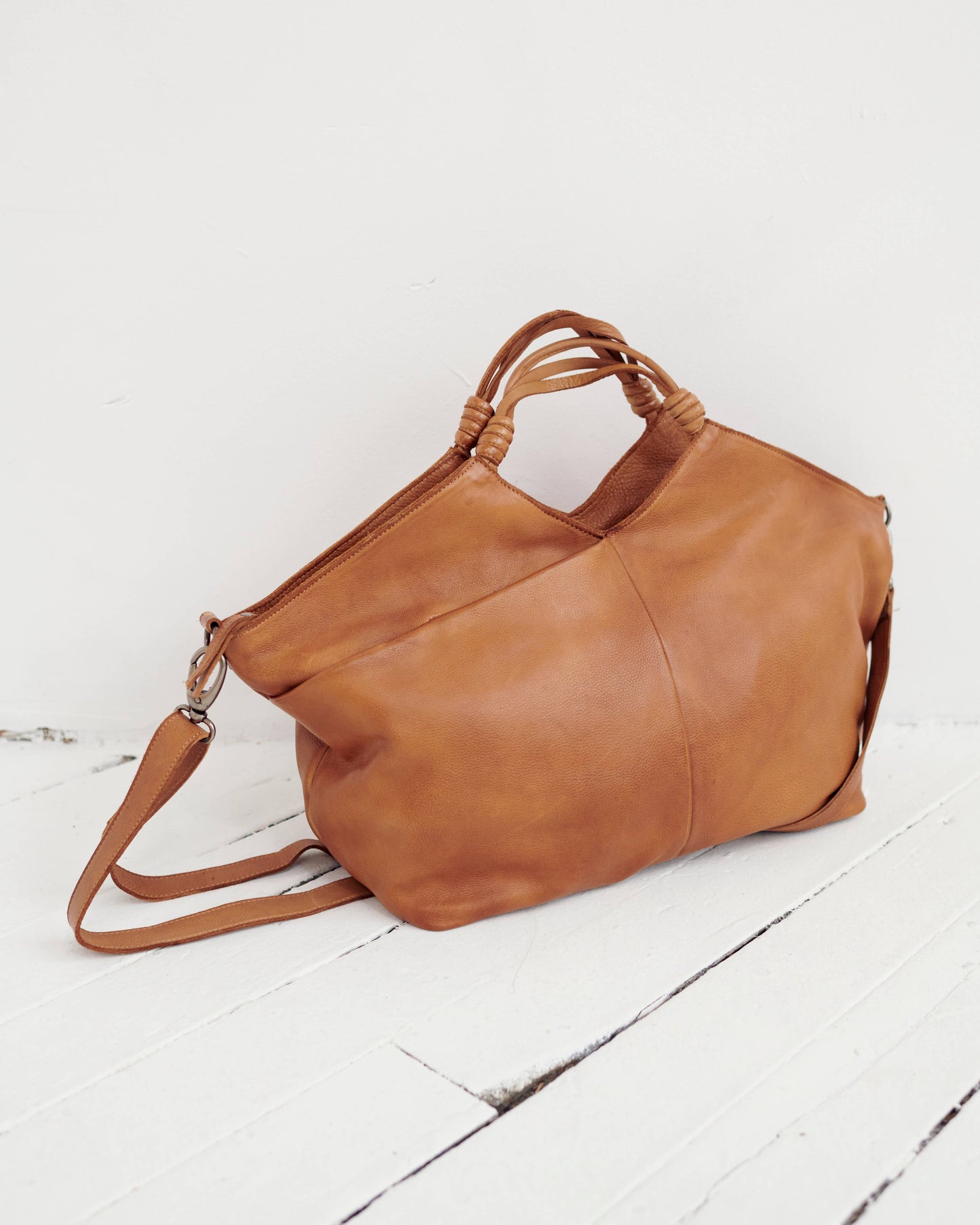 Nelly Handcrafted Leather Tote/Crossbody Bags