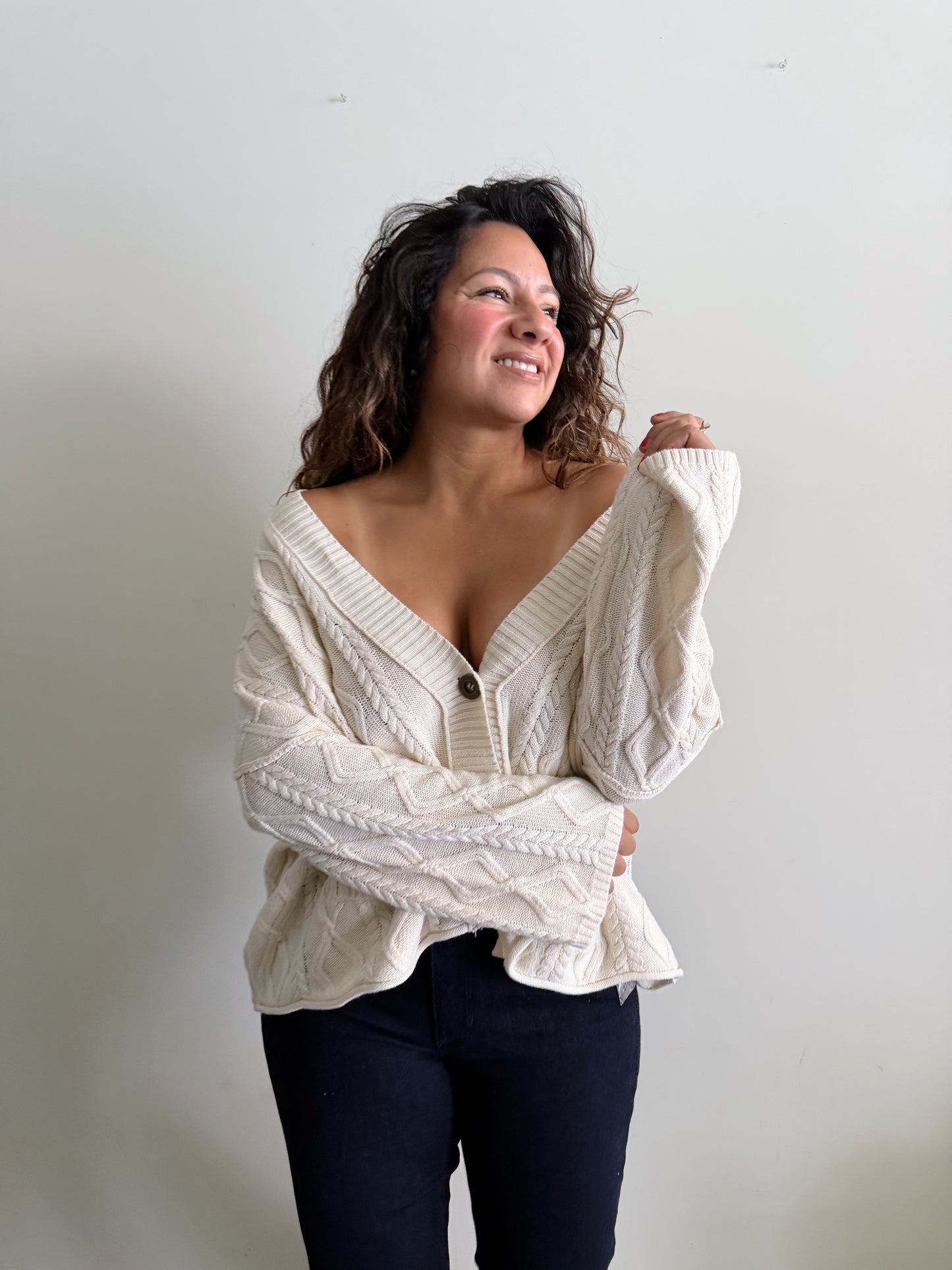 AUGUST CABLE KNIT CARDIGAN