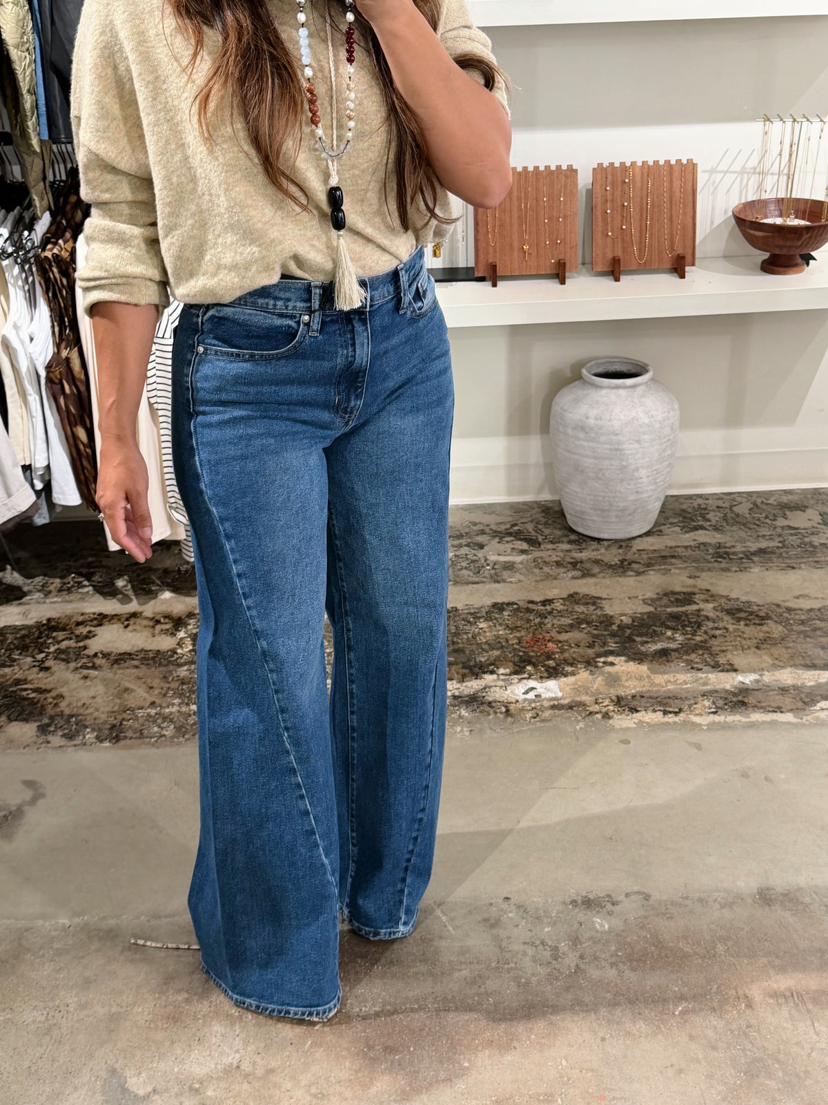 THEO TWISTED SEAM JEAN