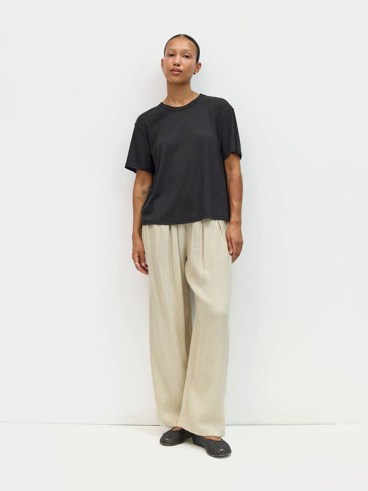 THE LEE TEE